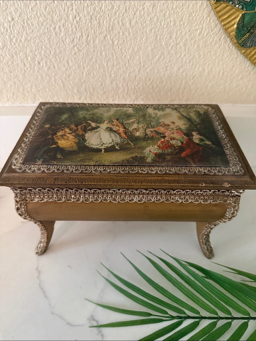 Vintage Footed Jewelry Box with Fabric Lid